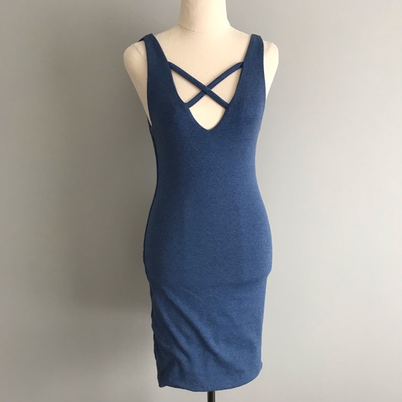 KOOKAI Sleeveless Bodycon Mini Dress w/Plunge Neck - Picture 3 of 16